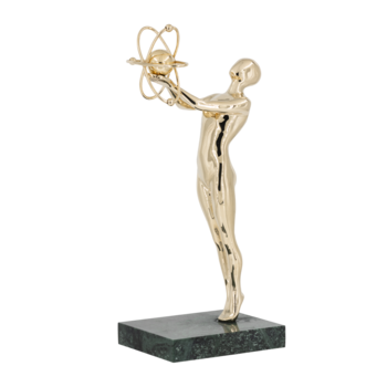 Статуэтка Оскар (керамика) - купить с доставкой в «Подарках от Михалыча» (арт. BD)